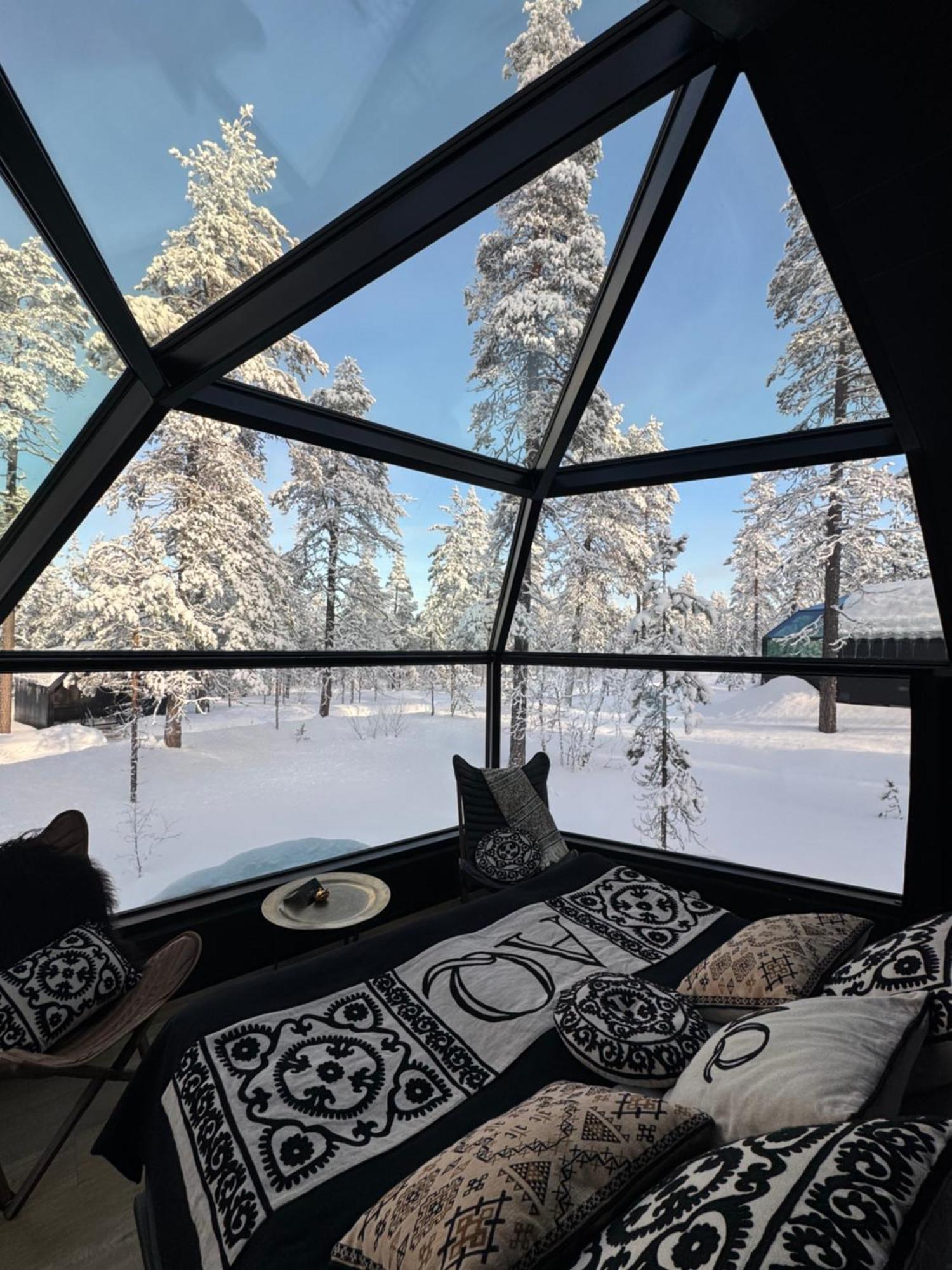 Aurora Queen Resort Igloos Saariselka Exterior photo